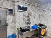 Inchiriez spatiu comercial 