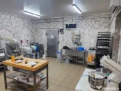 Inchiriez spatiu comercial 