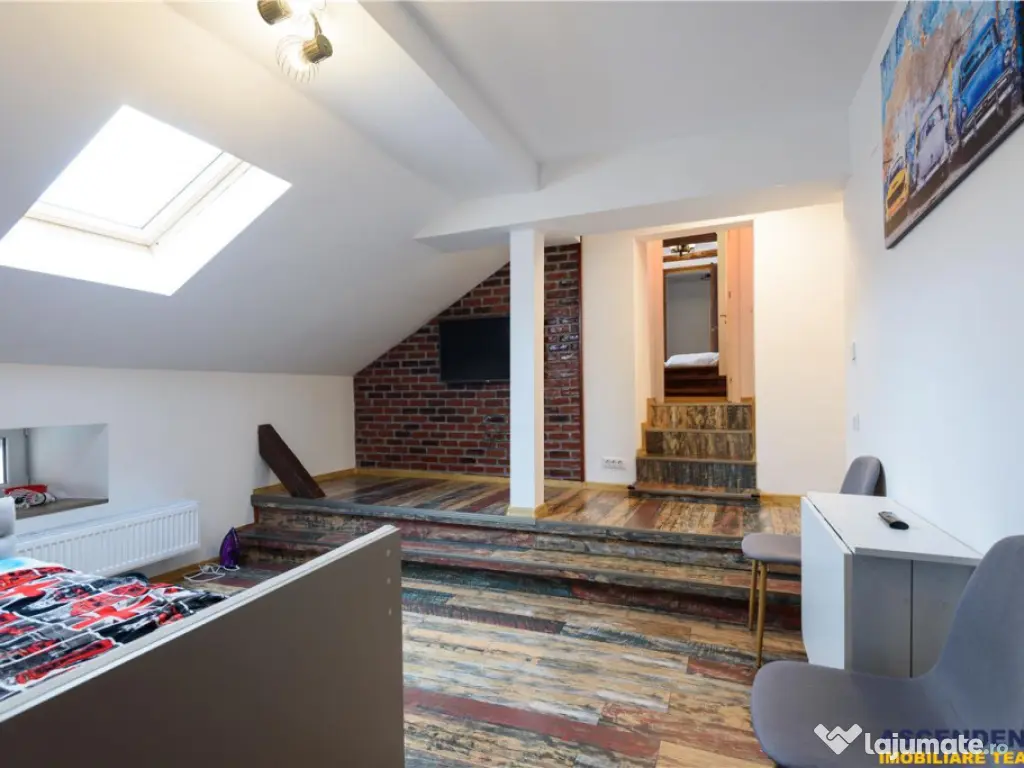 Apartament extins, trei unitati locative cu baie proprie, ce