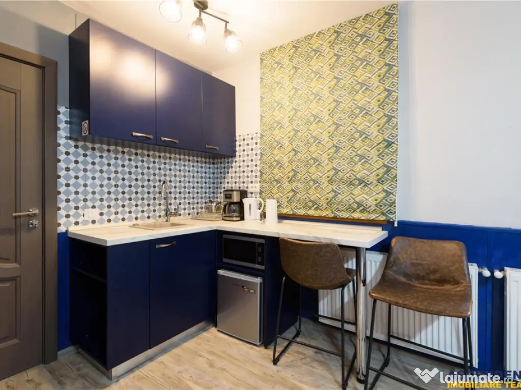 Apartament extins, trei unitati locative cu baie proprie, ce