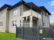 Apartament la casa + teren - de vanzare | Unirea