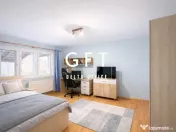 Apartament la casa + teren - de vanzare | Unirea