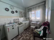 Apartament 2 camere,zona Piata Centrala 