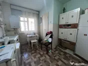 Apartament 2 camere,zona Piata Centrala 