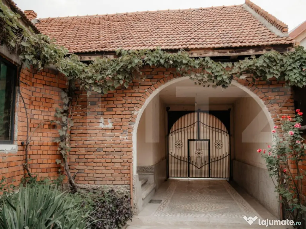 Casa individuala, 234 mp, zona Bichigi - Faget