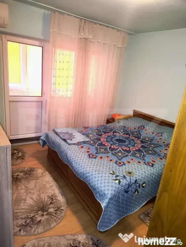Apartament cu 3 camere, decomandat, 66 mp, etaj 4 - Dej