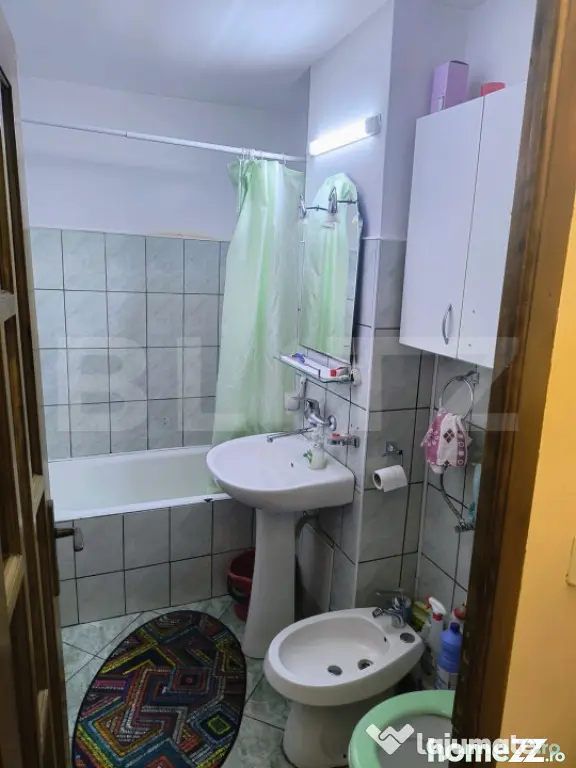 Apartament cu 3 camere, decomandat, 66 mp, etaj 4 - Dej