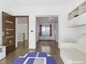 Casă cu 5 camere de inchiriat in Sofronea,Arad 