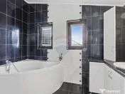 Casă cu 5 camere de inchiriat in Sofronea,Arad 