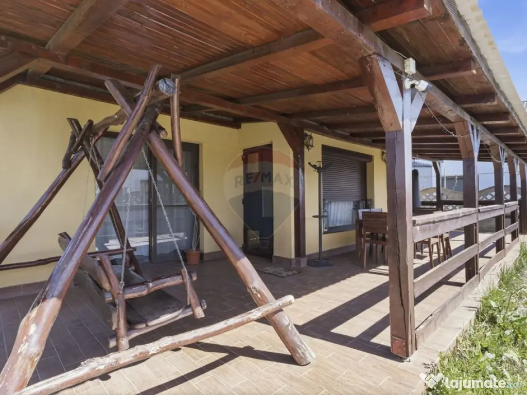 Casă cu 5 camere de inchiriat in Sofronea,Arad