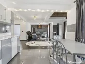 Casă cu 5 camere de inchiriat in Sofronea,Arad 