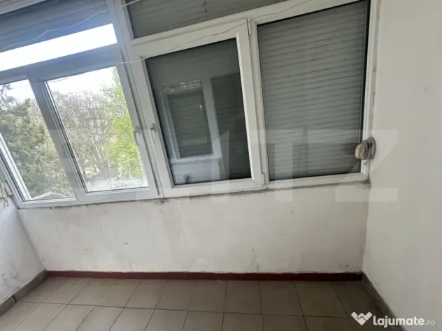 Apartament cu 2 camere, decomandat, 53 mp, zona Careiului