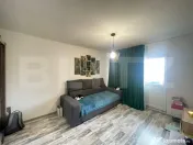 Garsoniera decomandata 37mp,etaj 3,zona Liceul Henri Coanda 