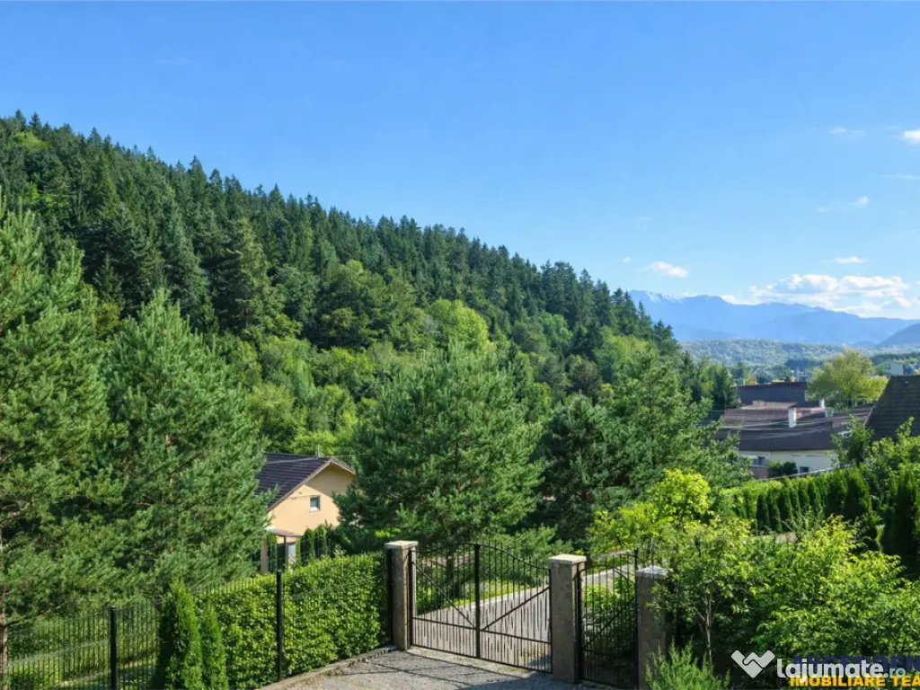 Resedinta cu atmosfera familiara,peisaj imersiv,amplasare pr