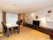 Resedinta cu atmosfera familiara,peisaj imersiv,amplasare pr 