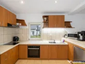 Resedinta cu atmosfera familiara,peisaj imersiv,amplasare pr 