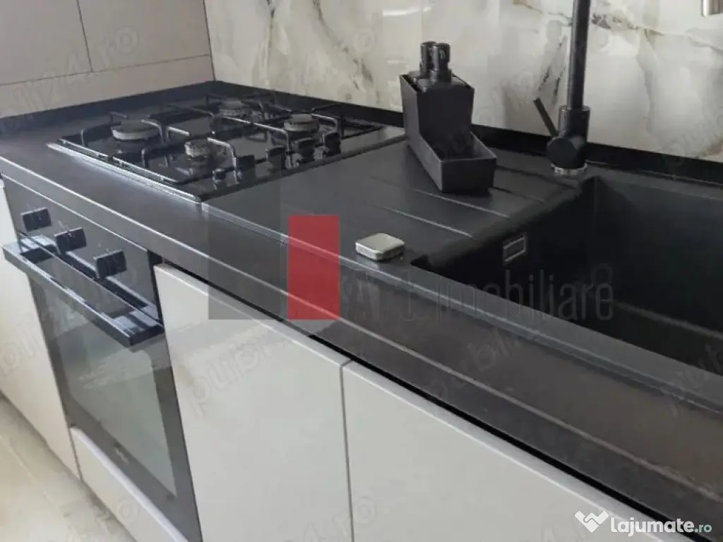 Inchiriez apartament cu 2 camere+ loc de parcare Uverturii