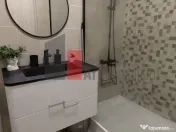 Inchiriez apartament cu 2 camere+ loc de parcare Uverturii 