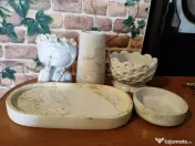 Recipiente din ipsos sigilate 