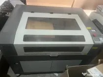 Gravator Laser CO₂ GWEIKE 900×600 mm – 100–130W – industrial