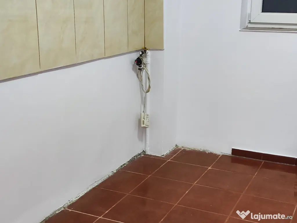 De vanzare apartament 2 camere Mihai Bravu, proprietar