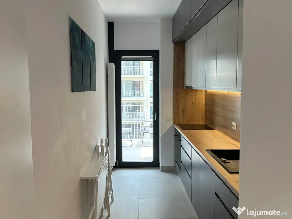 Inchiriez apartament 2 camere + parcare Silk District