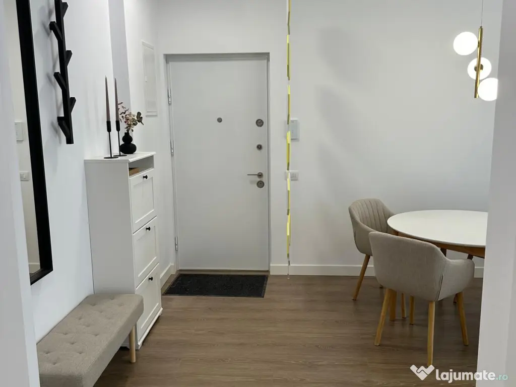 Inchiriez apartament 2 camere + parcare Silk District