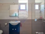 Casă cu 7 Camere + Spațiu Comercial, Oportunitate Rară... 