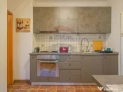 Casă cu 7 Camere + Spațiu Comercial, Oportunitate Rară... 