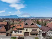 Casă cu 7 Camere + Spațiu Comercial, Oportunitate Rară... 