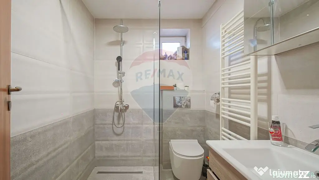 Casă cu 7 Camere + Spațiu Comercial, Oportunitate Rară...