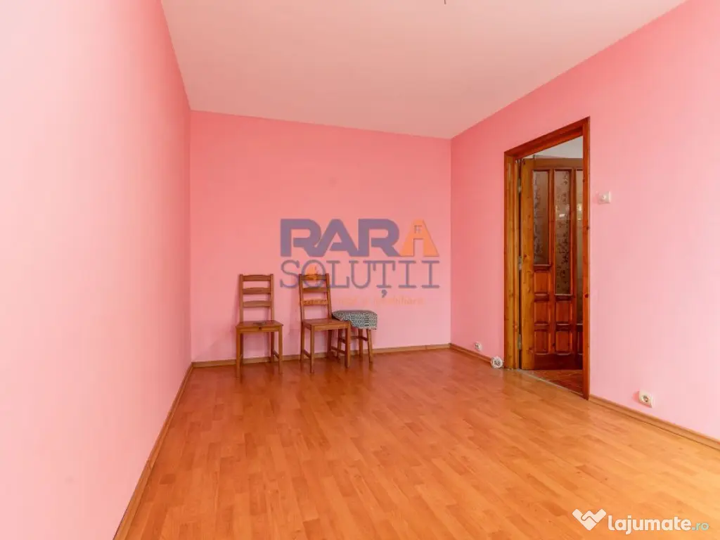 Apartament 3 camere, două băi - Str. Bogdan Dragoș