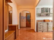 Apartament 3 camere, două băi - Str. Bogdan Dragoș 