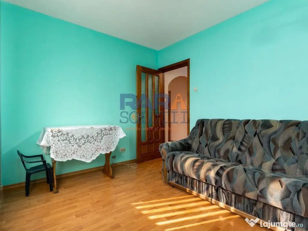 Apartament 3 camere, două băi - Str. Bogdan Dragoș