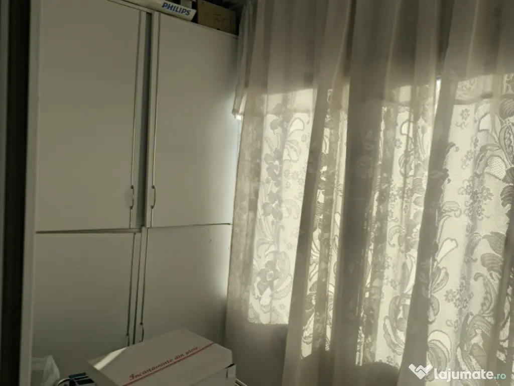 vând apartament ultracentral Bacău