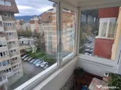 Apartament 2 camere+boxa - zona Racadau/Carpaților 