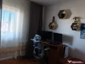 Apartament 3 camere, decomandat - zona Astra 