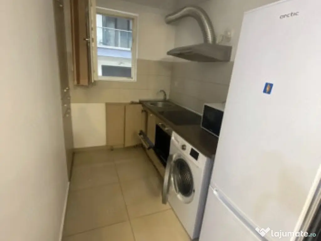 Dristor bloc nou etajul 4