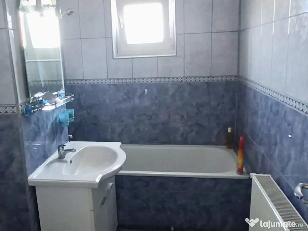 Apartament de inchiriat