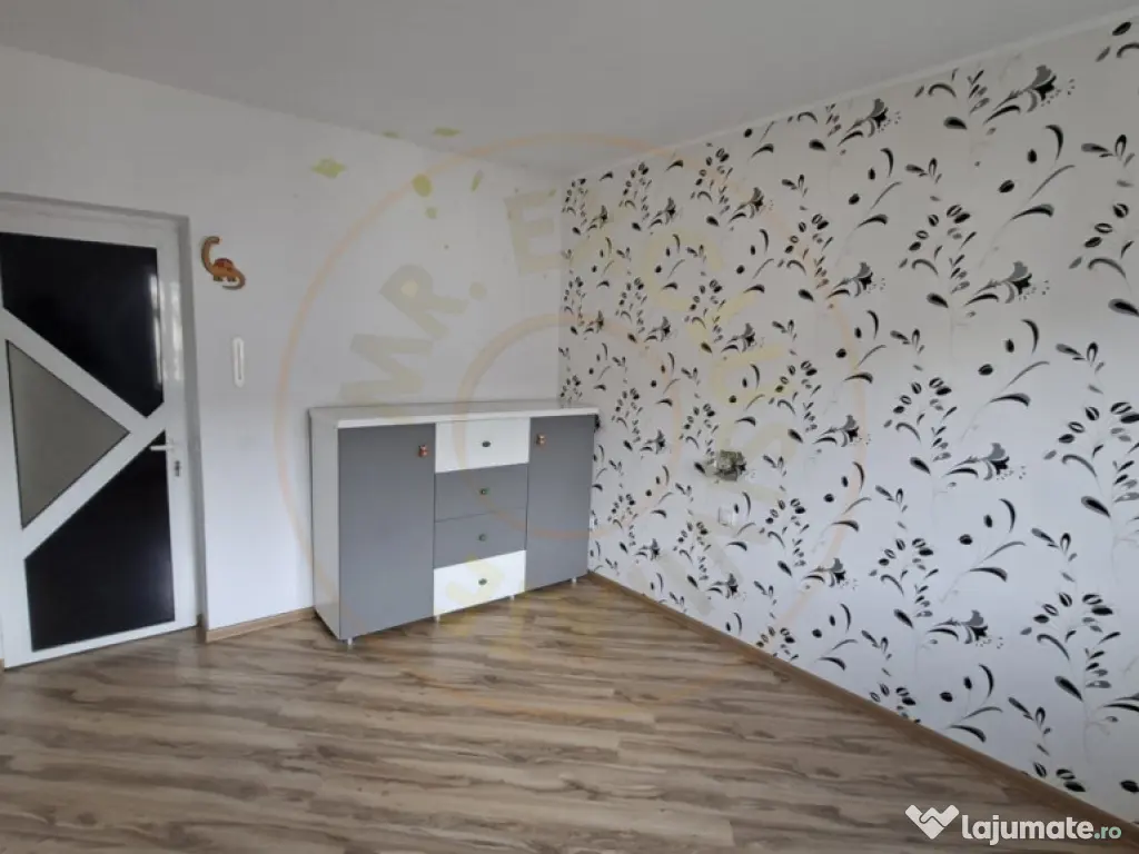 Apartament 3 camere Stefanesti - In Spate la Carrefour