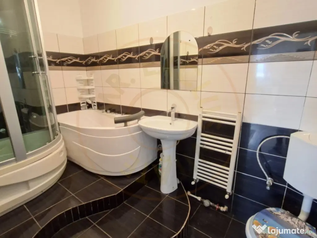 Apartament 3 camere Stefanesti - In Spate la Carrefour