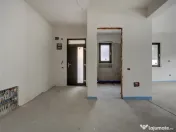 Casa se preda finisata - 4 bai -3 dormitoare - curte - parca 