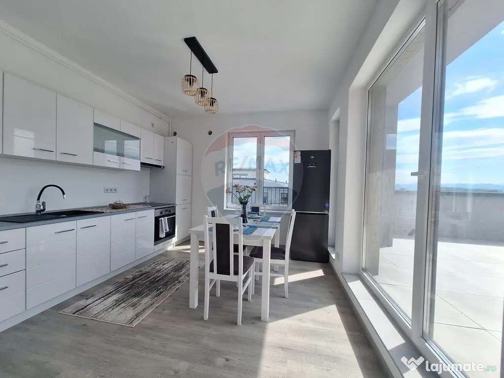 Penthouse nou nout, cu vedere la Muntii Fagaras