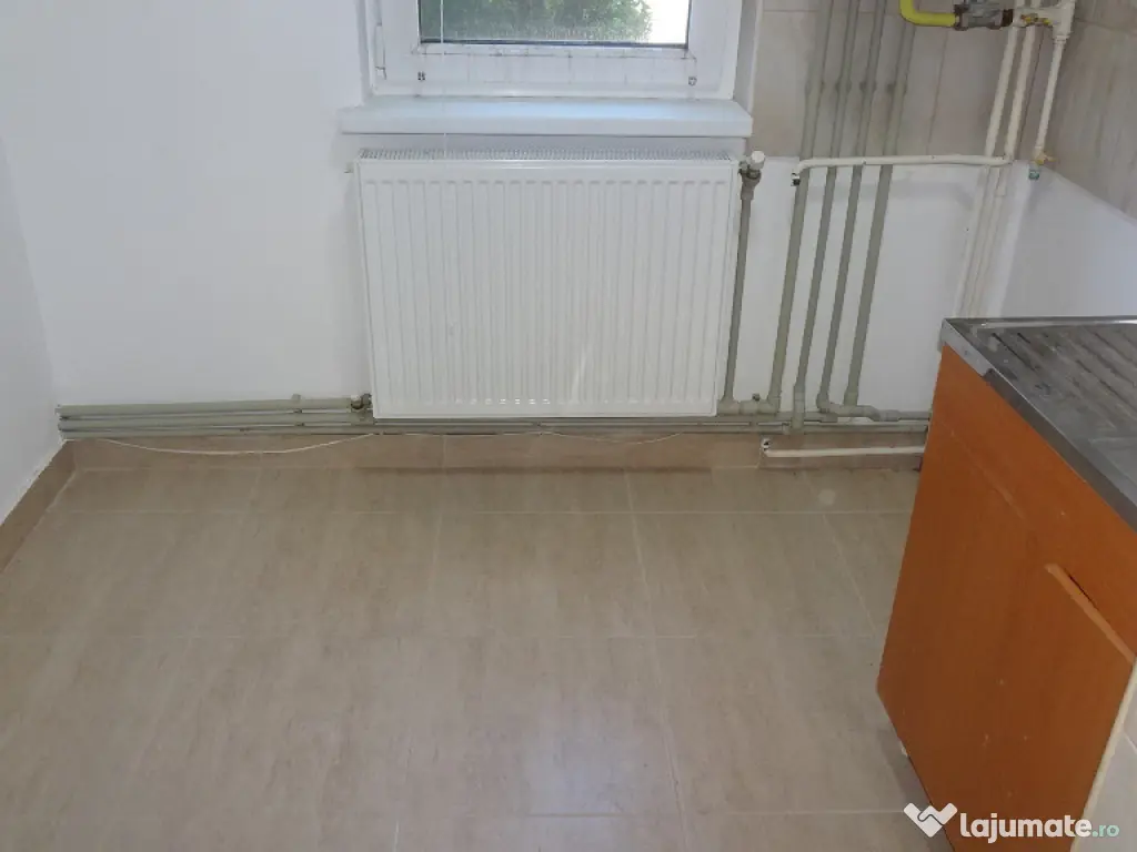 Inchiriez garsoniera decomandata in Deva, Zamfirescu in Q-uri, parter