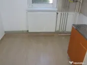 Inchiriez garsoniera decomandata in Deva, Zamfirescu in Q-uri, parter 