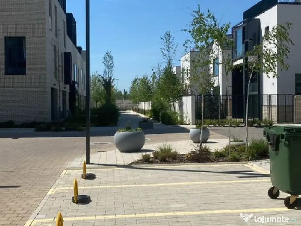 Studio dublu | Avalon Estate | Pipera | Rond OMV | Porsche