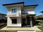 Casa individuala 138mp Miroslava + curte 440mp