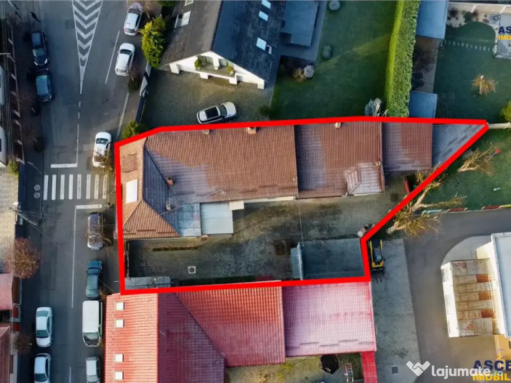 3D!Ansamblu casa productie comercial, 3 corpuri,acces strada