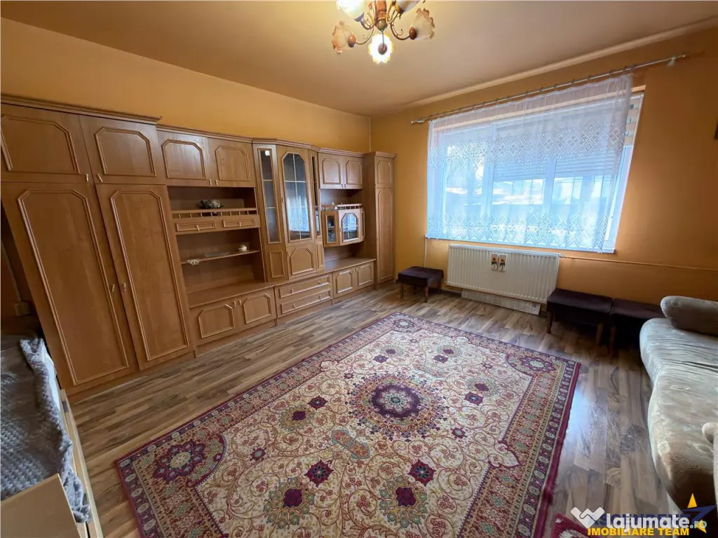 3D!Ansamblu casa productie comercial, 3 corpuri,acces strada