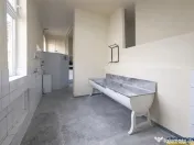 3D!Ansamblu casa productie comercial, 3 corpuri,acces strada 